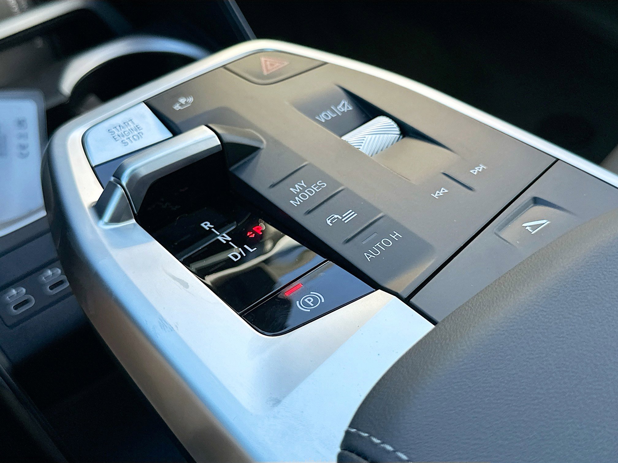 New 2026 BMW X1 xDrive28i w/ Technology Package image 14