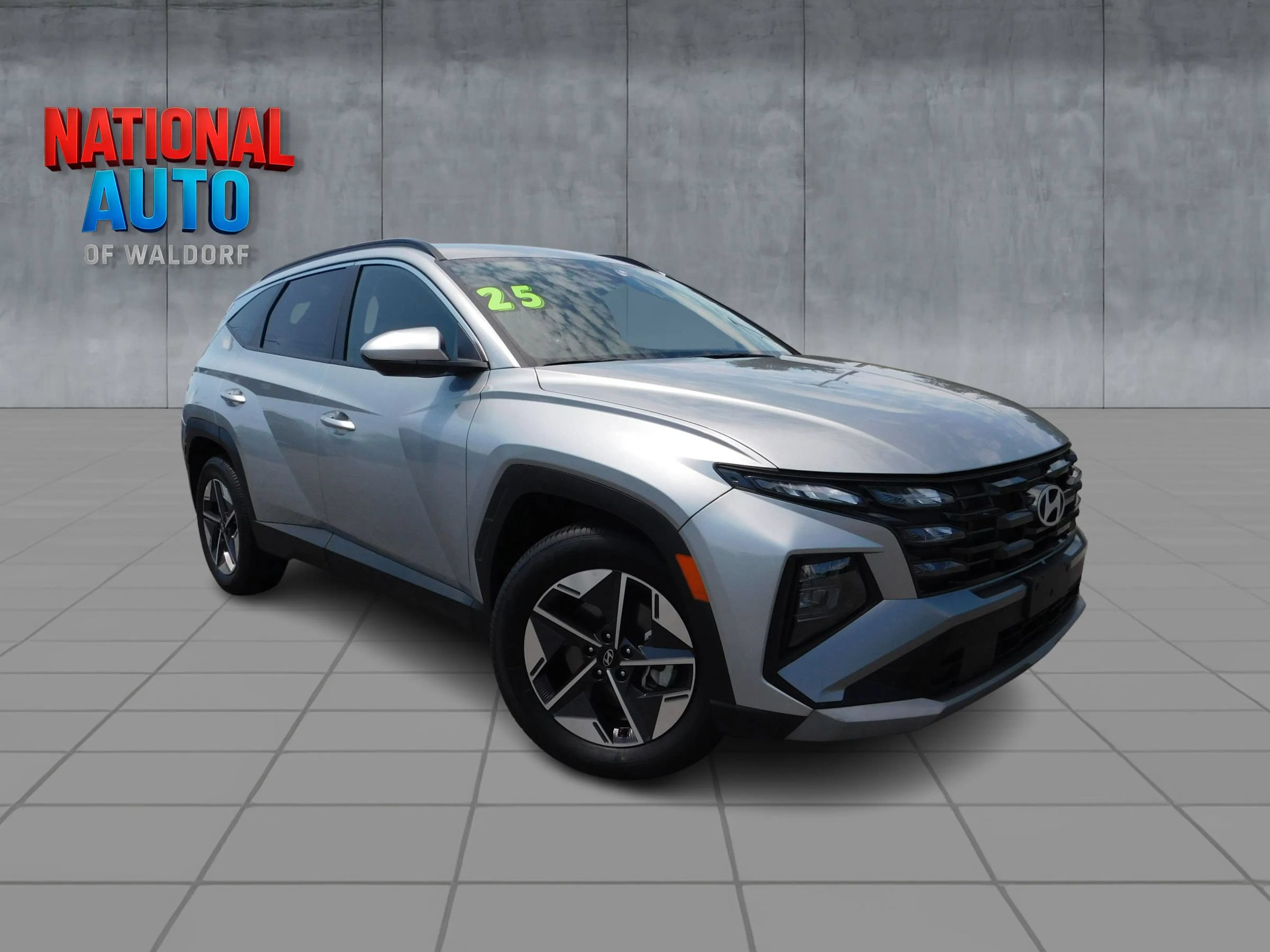 Used 2025 Hyundai Tucson SEL FWD image 1