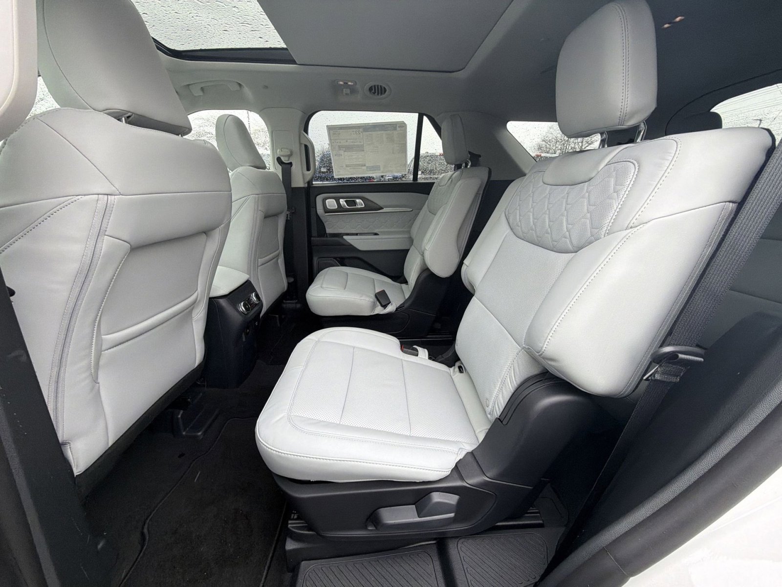 New 2026 Ford Explorer Platinum AWD/4WD image 31
