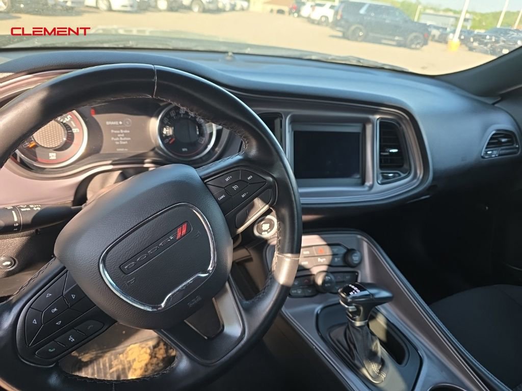 Used 2023 Dodge Challenger GT image 3