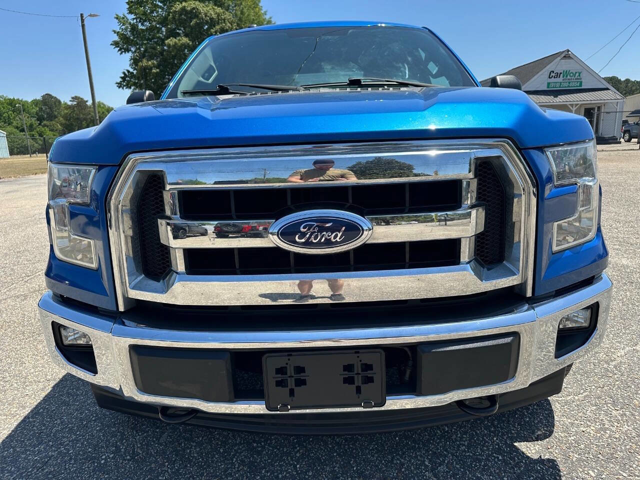 Used 2016 Ford F150 XLT w/ Equipment Group 301A Mid AWD/4WD image 11