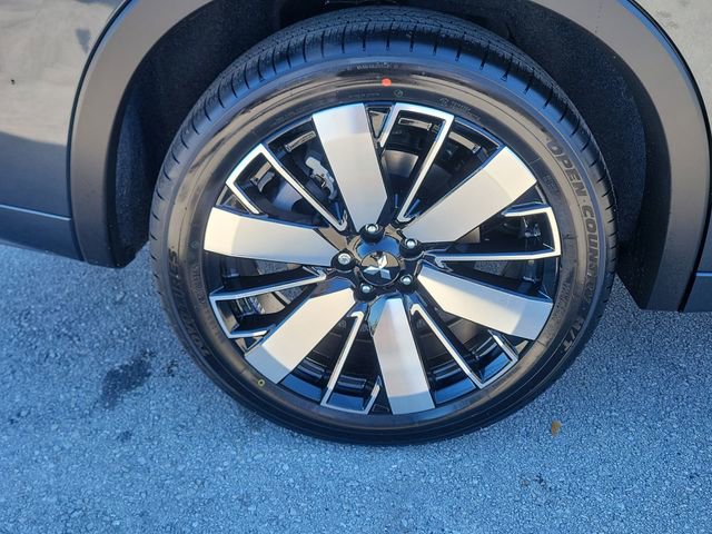 New 2026 Mitsubishi Outlander SEL image 7