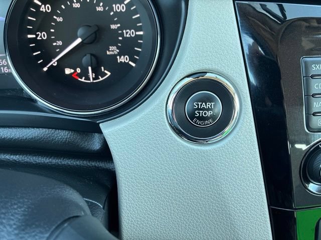 Used 2018 Nissan Rogue Sport SV w/ SV Technology Package AWD/4WD image 28