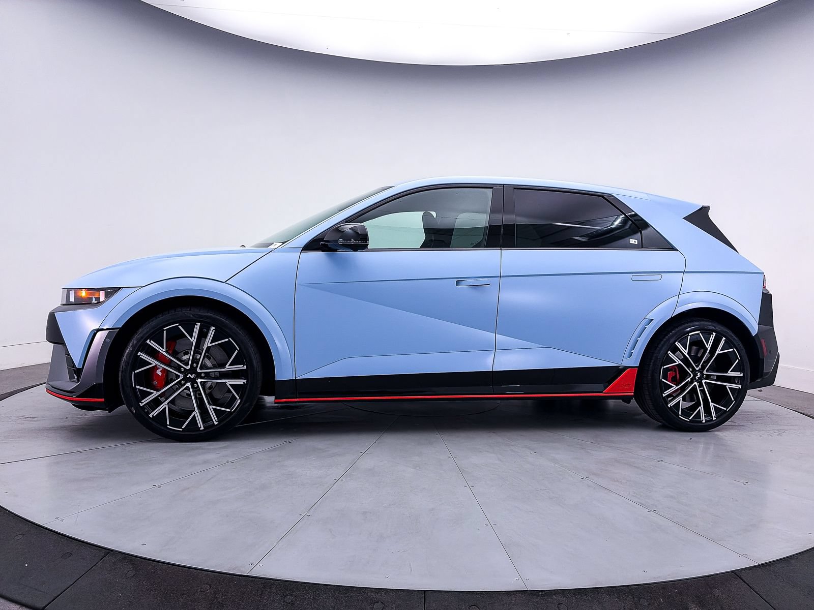 Used 2025 Hyundai Ioniq 5 N AWD/4WD image 14