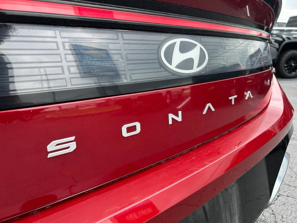 Used 2025 Hyundai Sonata SEL FWD image 11