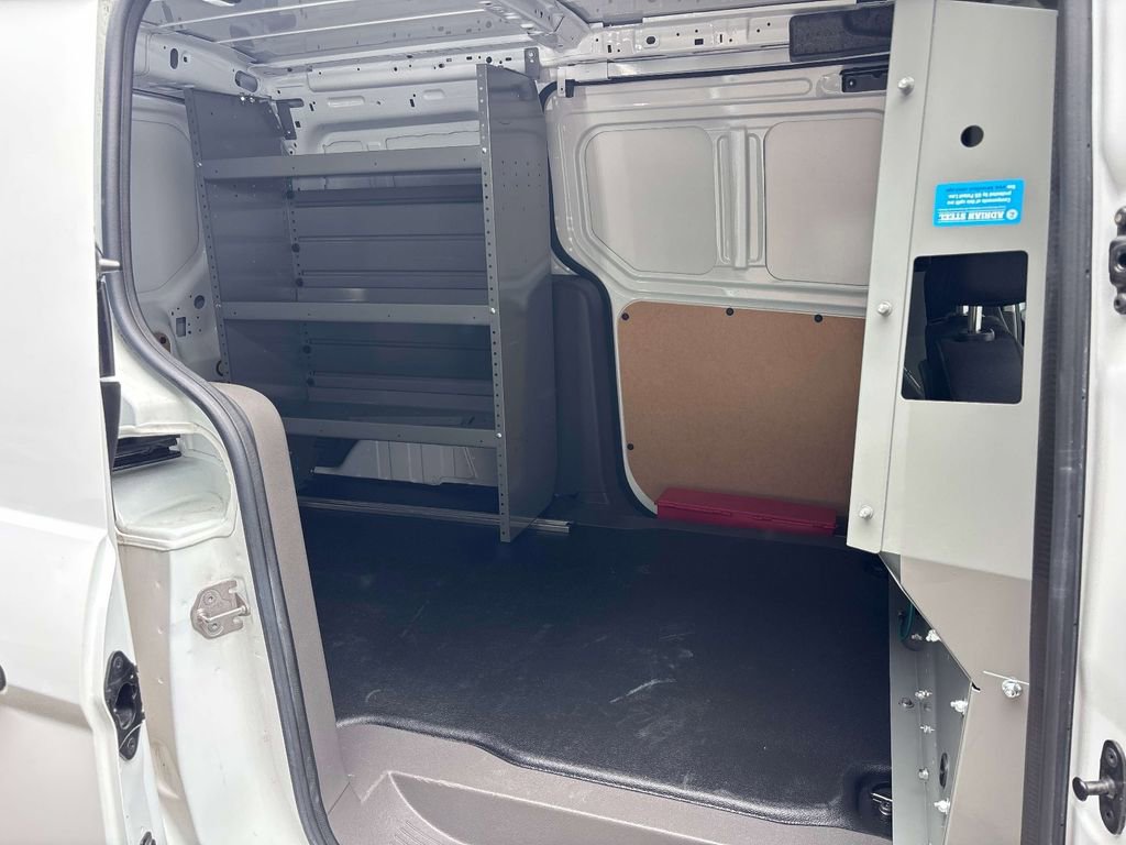 Used 2022 Ford Transit Connect XL FWD image 16