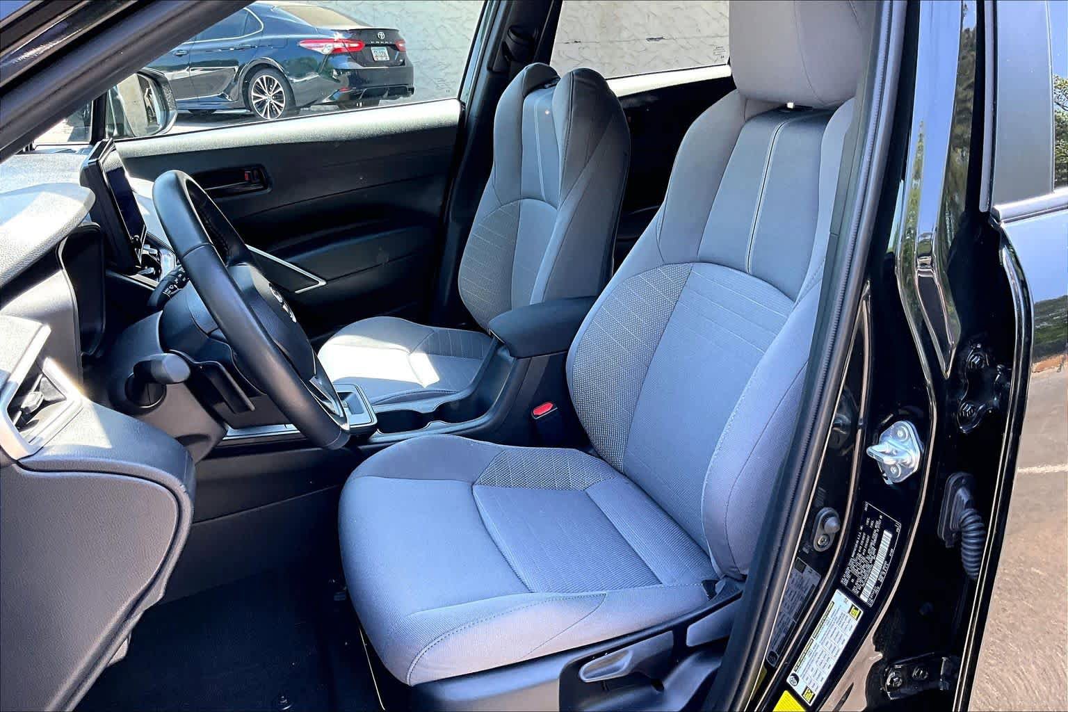 Used 2026 Toyota Corolla Cross AWD Hybrid image 8
