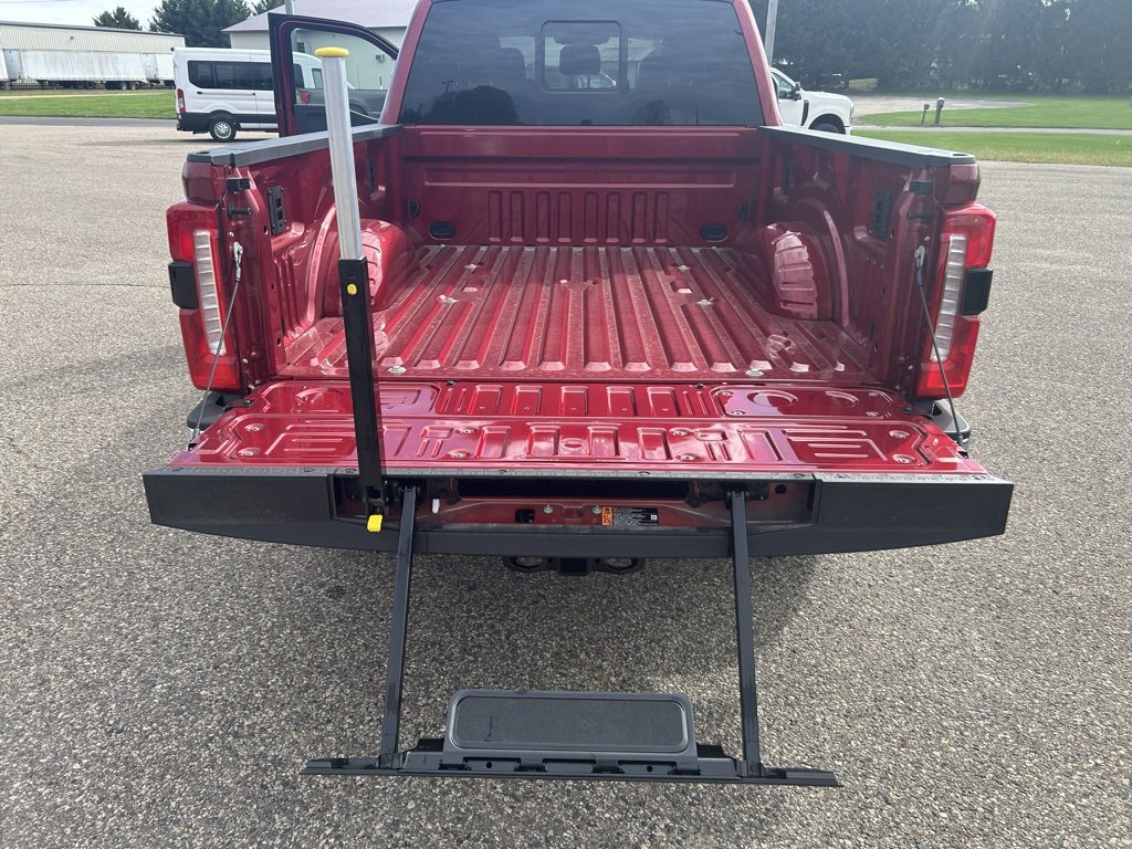New 2026 Ford F350 Lariat w/ Lariat Premium Package image 21