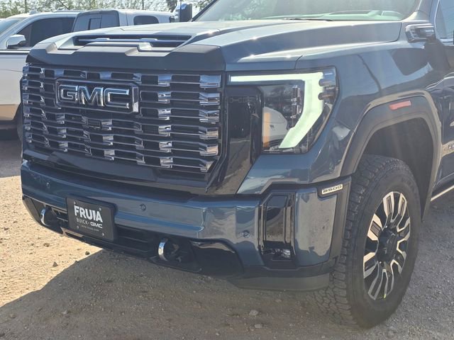 New 2026 GMC Sierra 2500 Denali Ultimate image 8