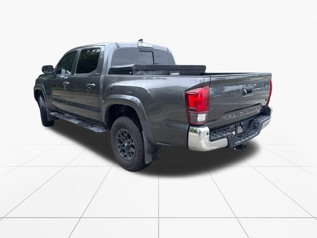 Used 2019 Toyota Tacoma SR5 RWD image 6