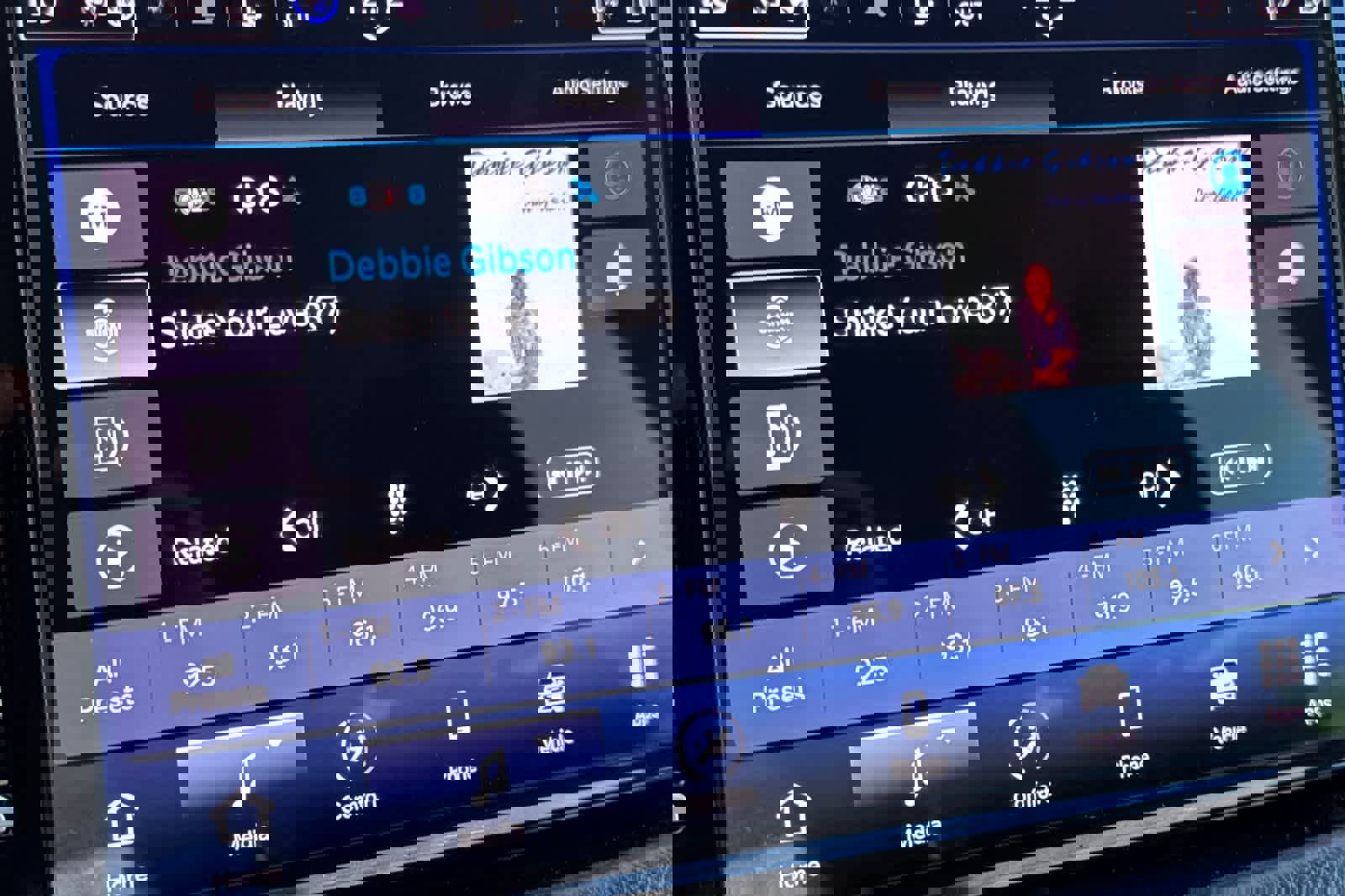 Used 2023 Chrysler Pacifica Touring-L image 21