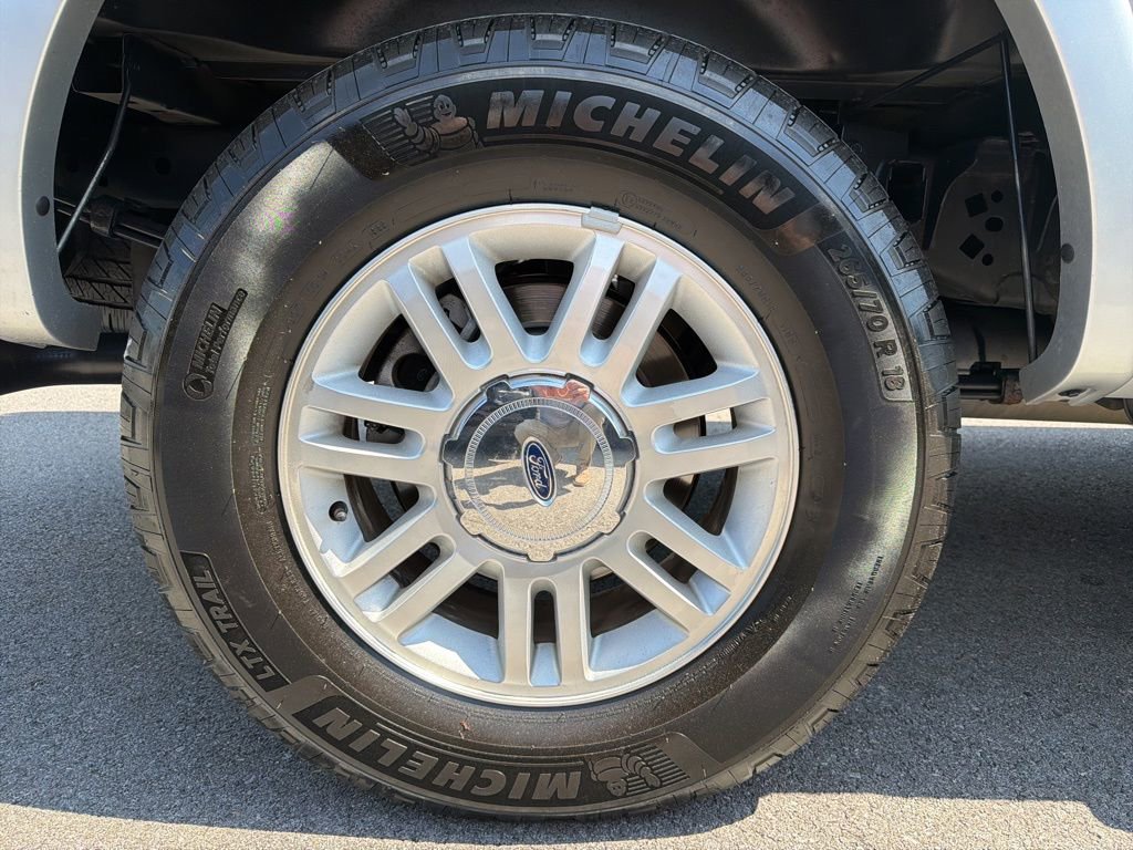 Used 2013 Ford F150 Lariat w/ Mid Equipment Group RWD image 13