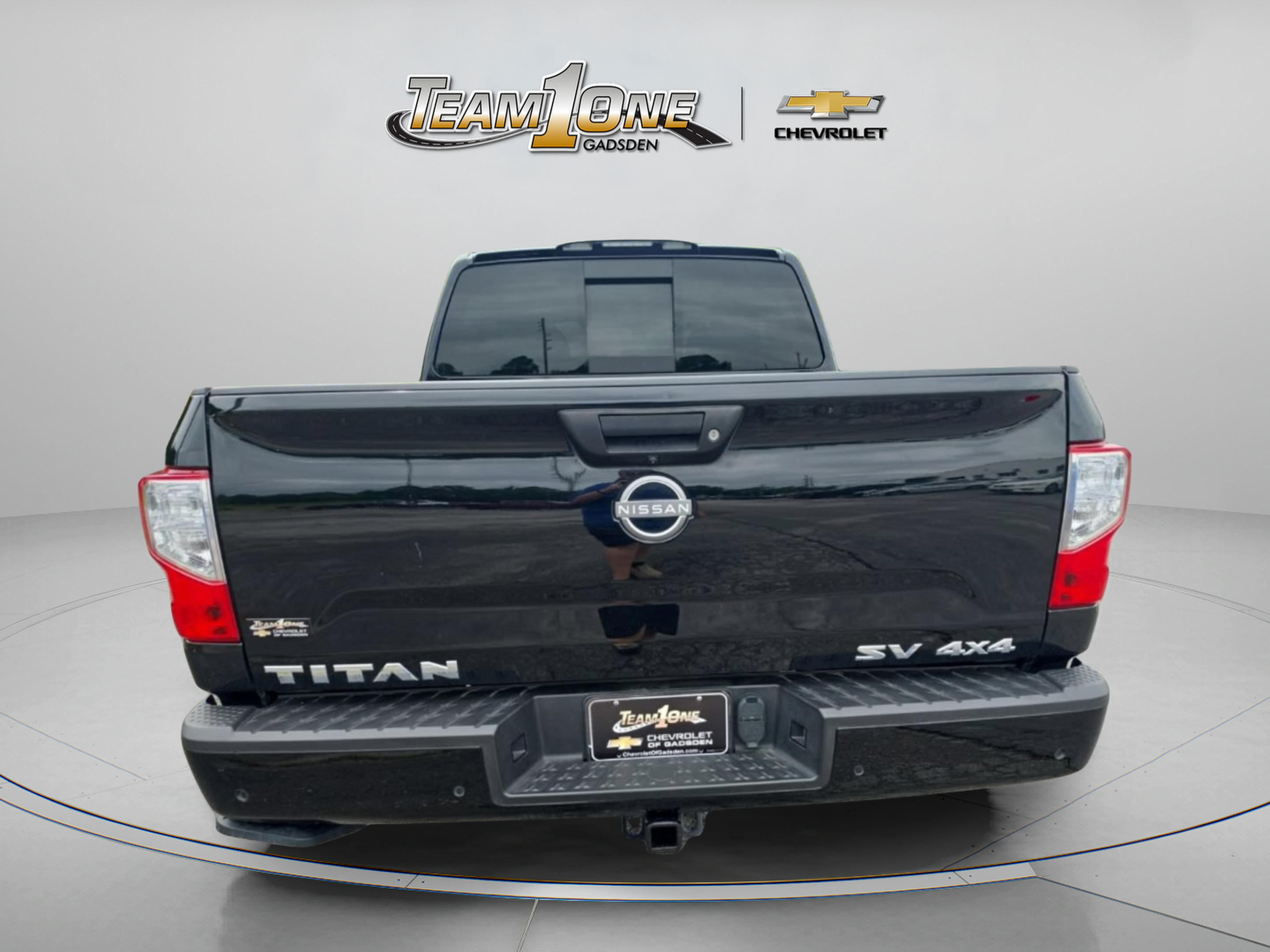 Used 2024 Nissan Titan SV w/ SV Convenience Package AWD/4WD image 7