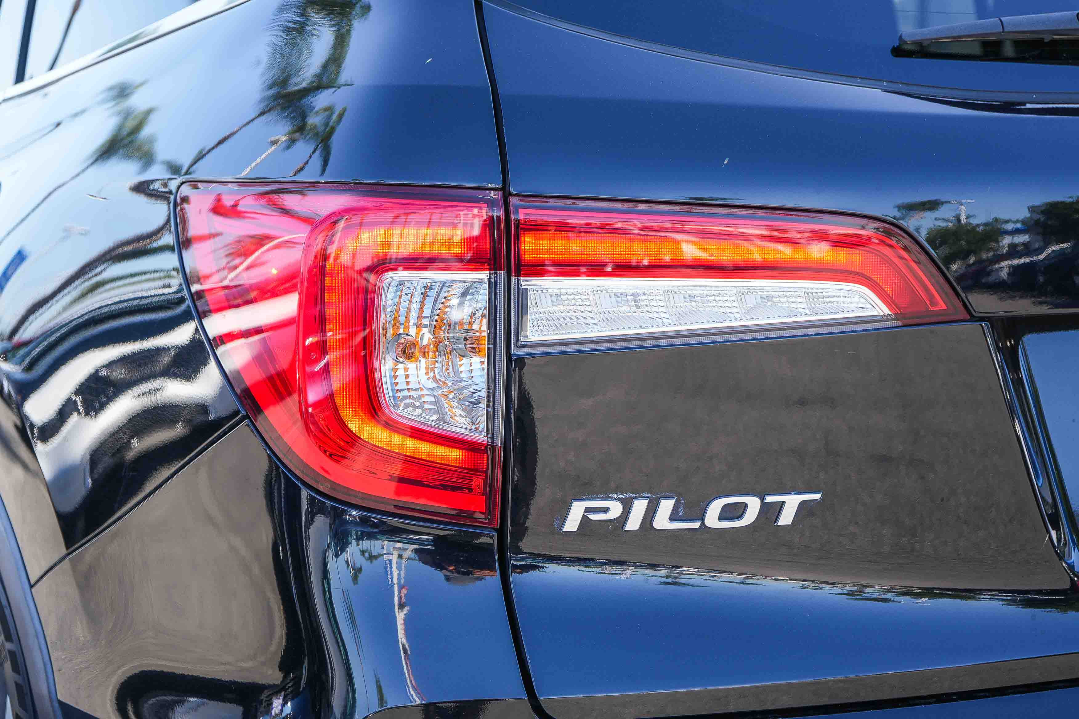 Used 2019 Honda Pilot EX-L image 11