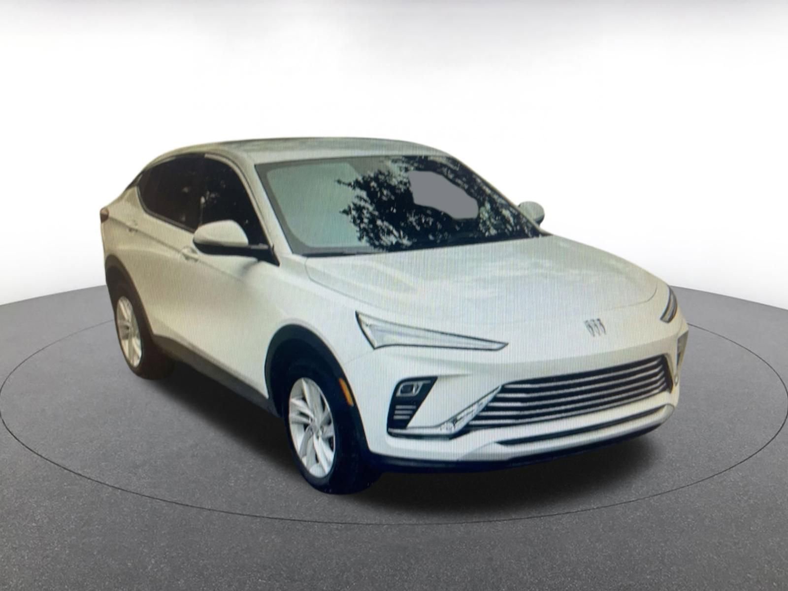 Used 2025 Buick Envista Preferred image 2