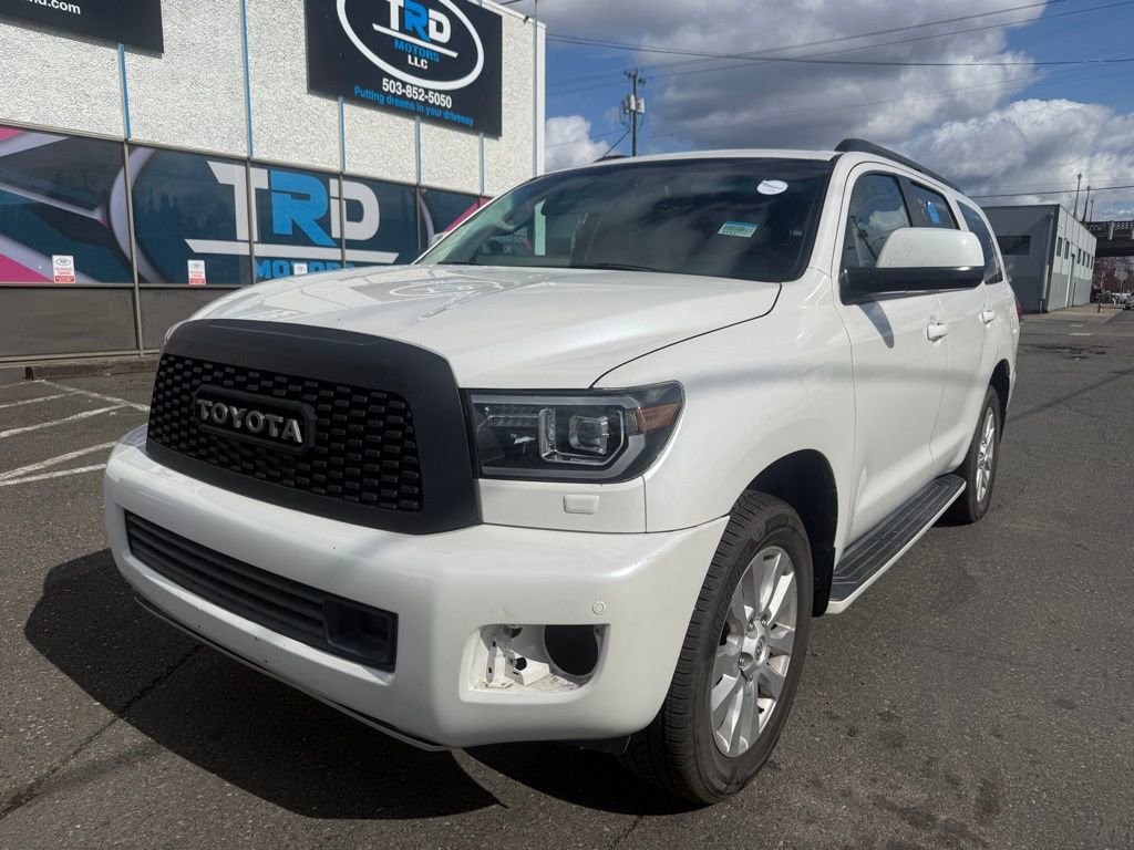 Used 2016 Toyota Sequoia Platinum image 1
