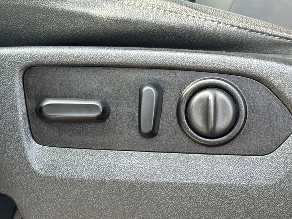 Used 2021 Chevrolet Silverado 1500 RST w/ All Star Edition Plus image 32