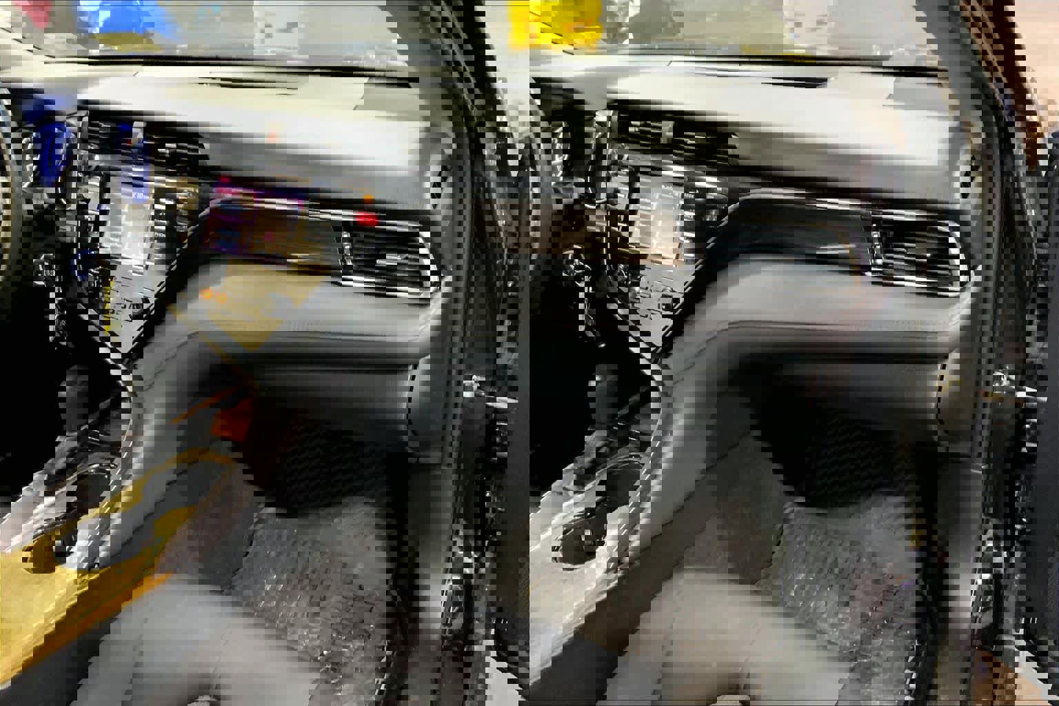 Used 2019 Toyota Camry LE image 18