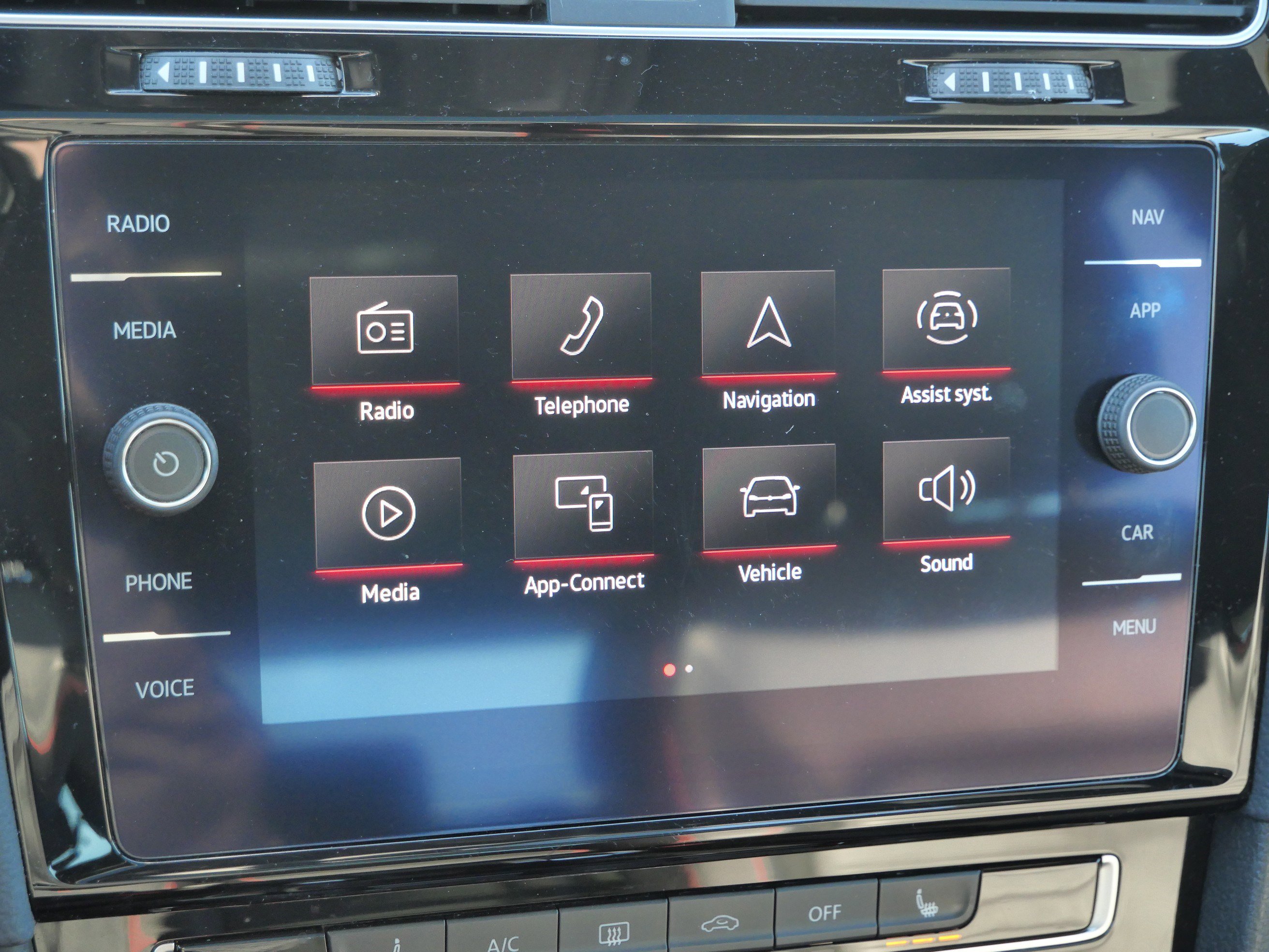 Used 2021 Volkswagen GTI SE image 23