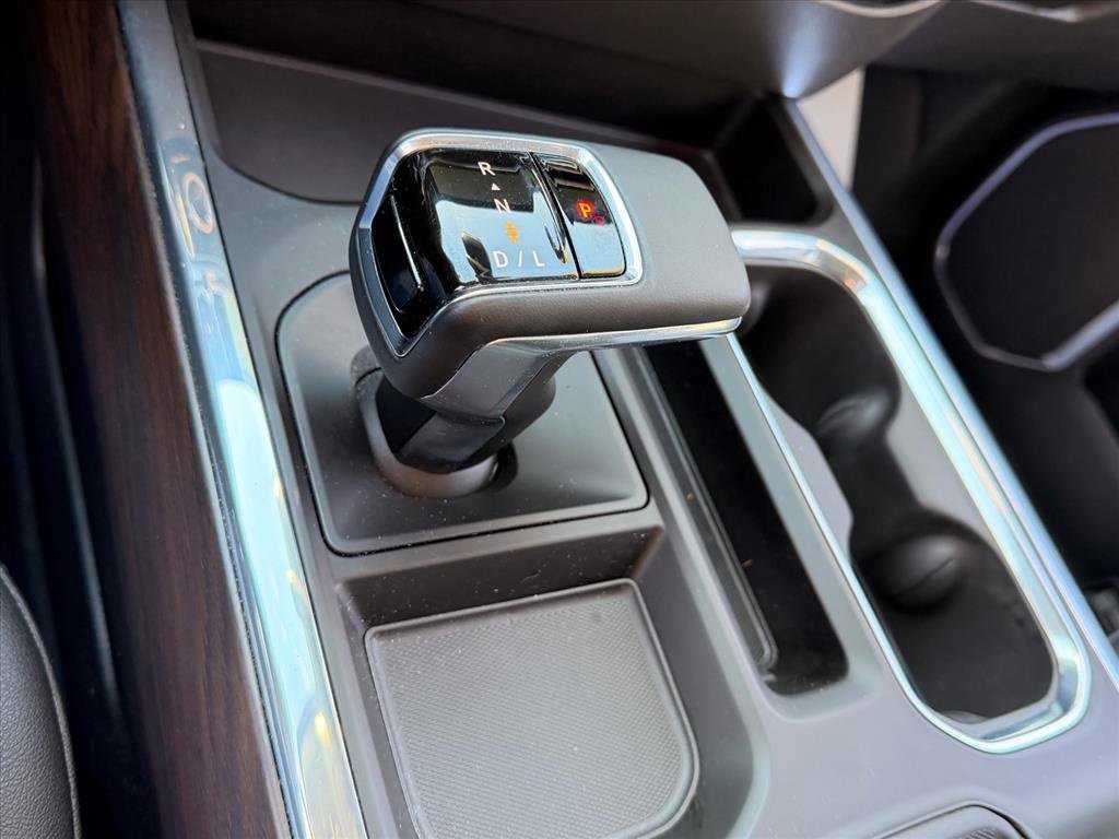 Used 2023 GMC Sierra 1500 SLT w/ SLT Premium Package image 22