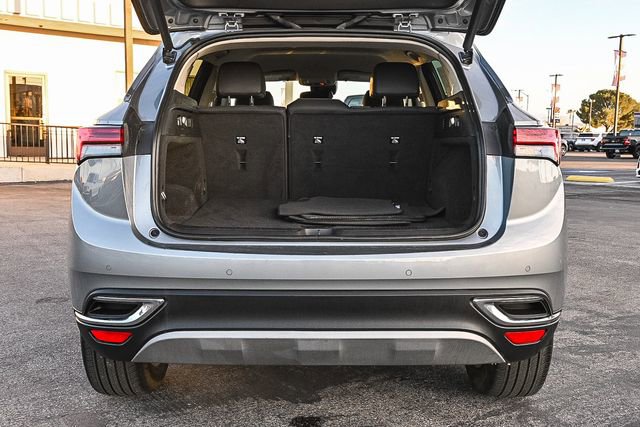 Used 2023 Buick Envision Essence image 27