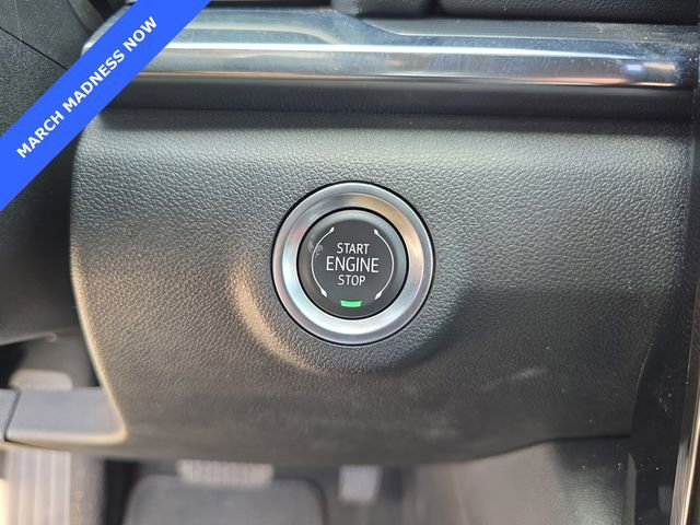 Used 2025 GMC Terrain Elevation image 25