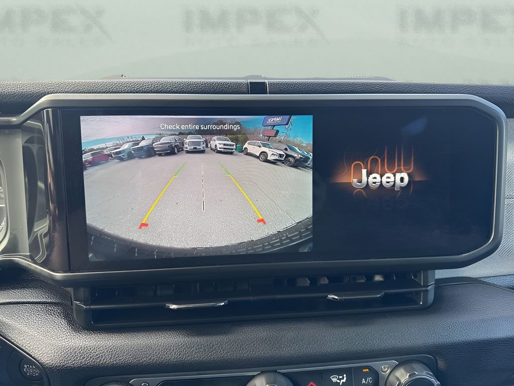 Used 2025 Jeep Wrangler Willys 4xe image 18