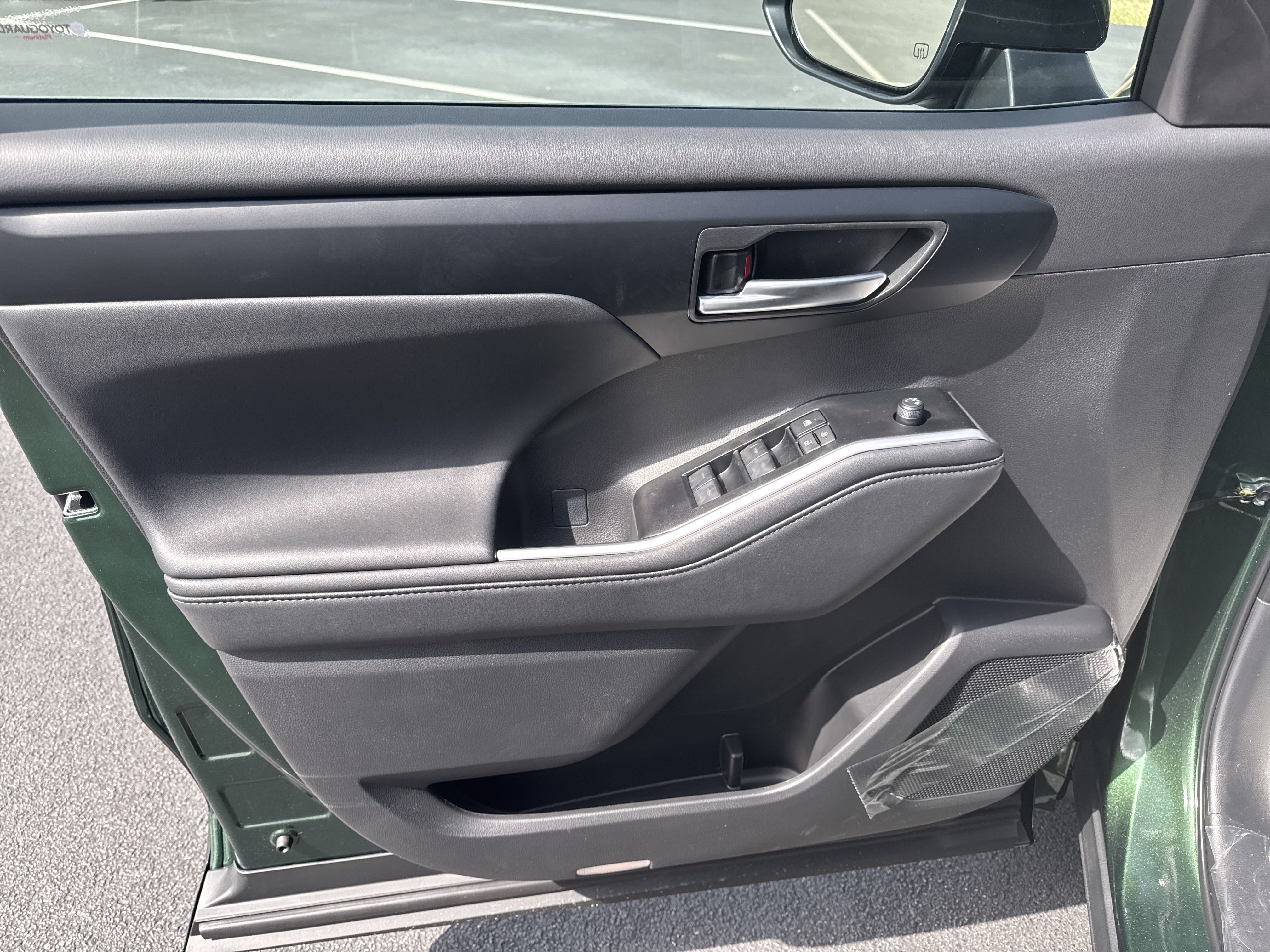 New 2025 Toyota Highlander XLE AWD/4WD image 22