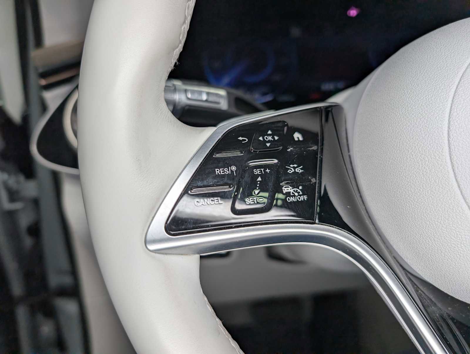 Certified 2023 Mercedes-Benz EQS 580 4MATIC SUV image 33