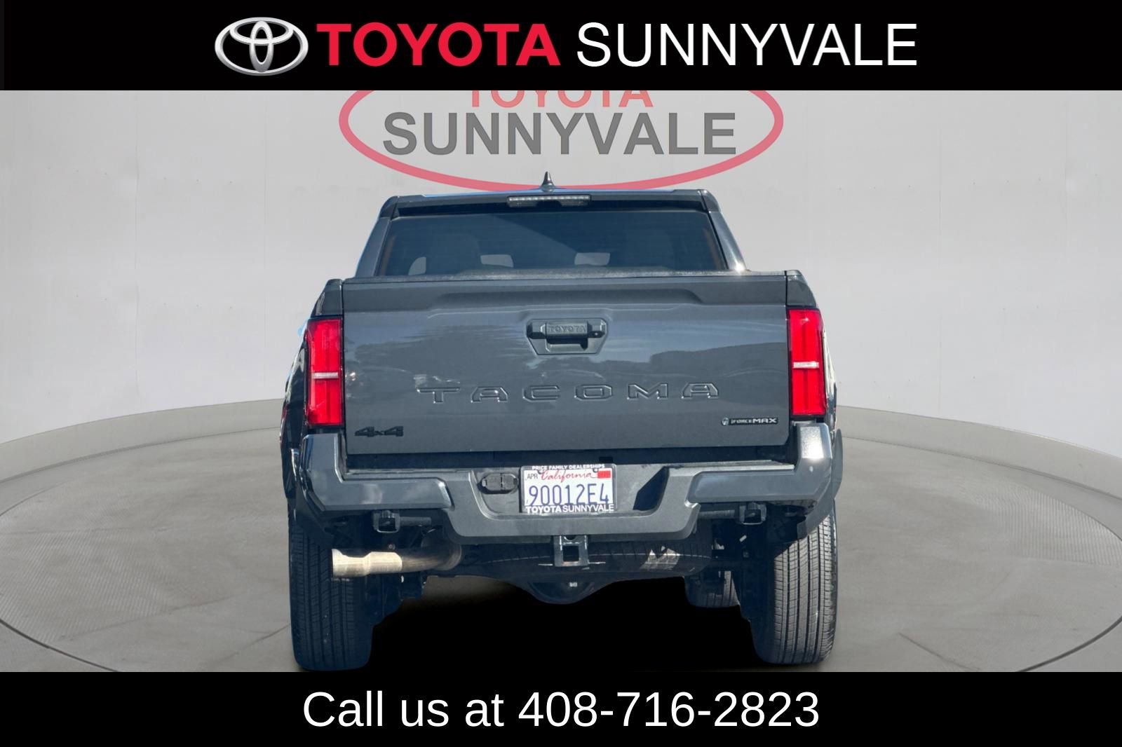 Used 2025 Toyota Tacoma TRD Sport image 9