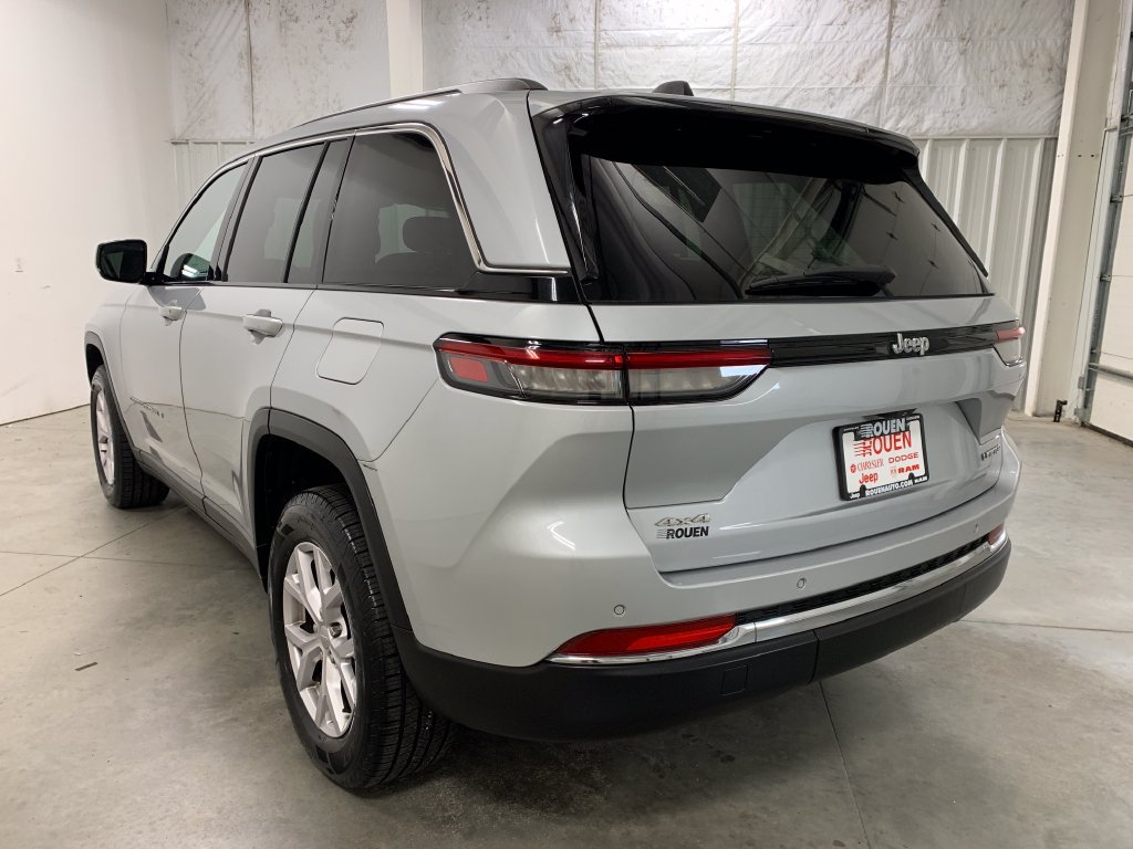 Used 2022 Jeep Grand Cherokee Limited AWD/4WD image 6