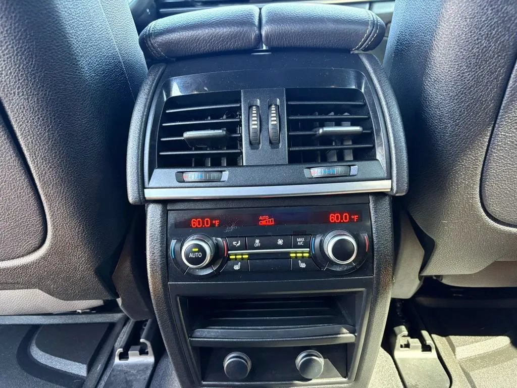 Used 2018 BMW X5 xDrive50i AWD/4WD image 12