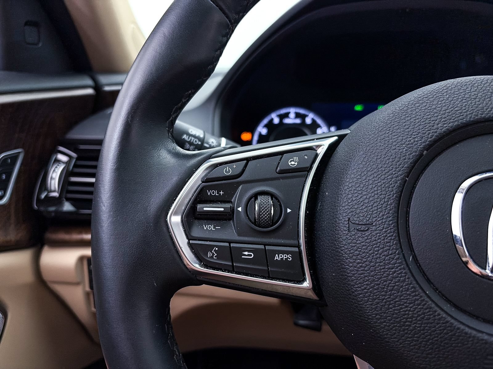 Used 2019 Acura RDX w/ Advance Package AWD/4WD image 32
