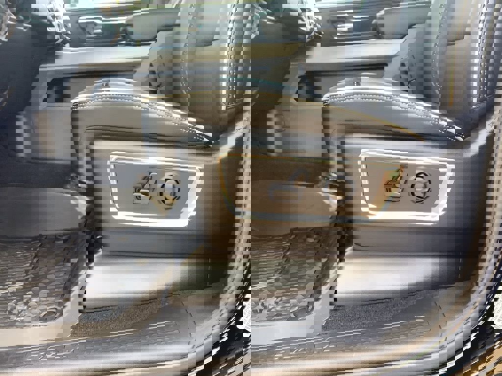 New 2026 RAM 1500 Laramie w/ Laramie Southwest Edition image 29