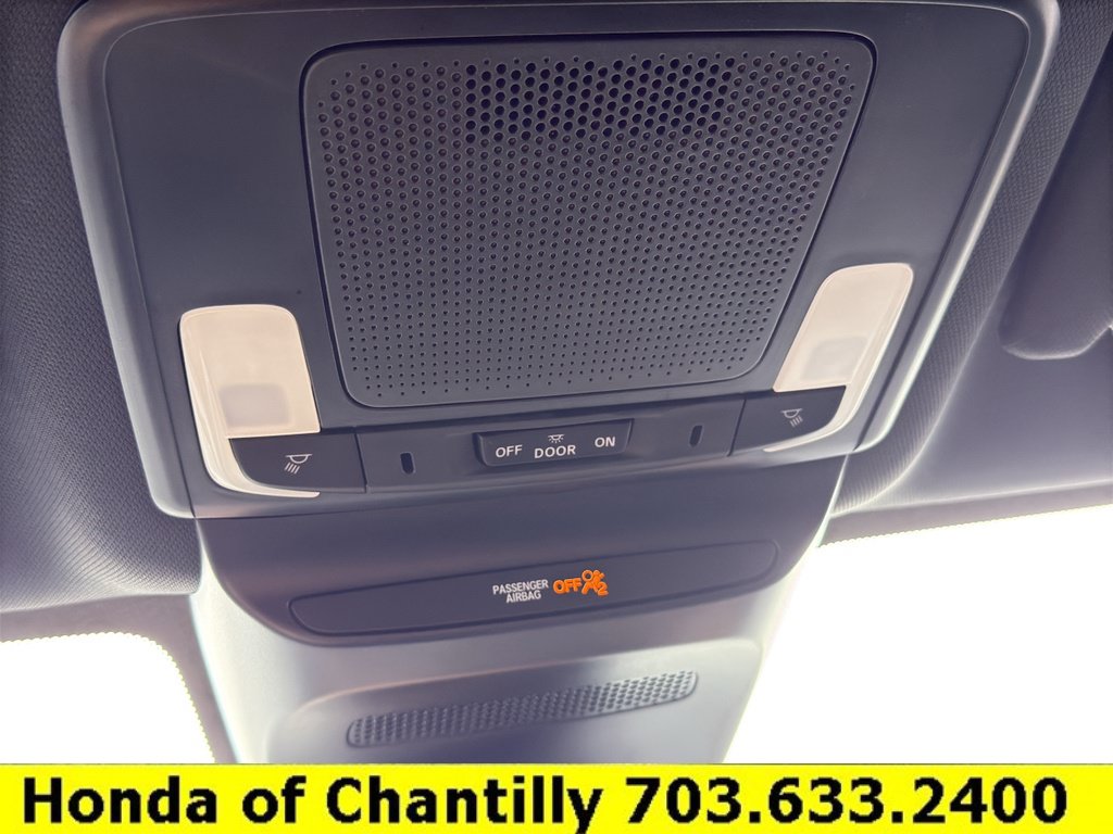 Certified 2025 Honda HR-V Sport image 17