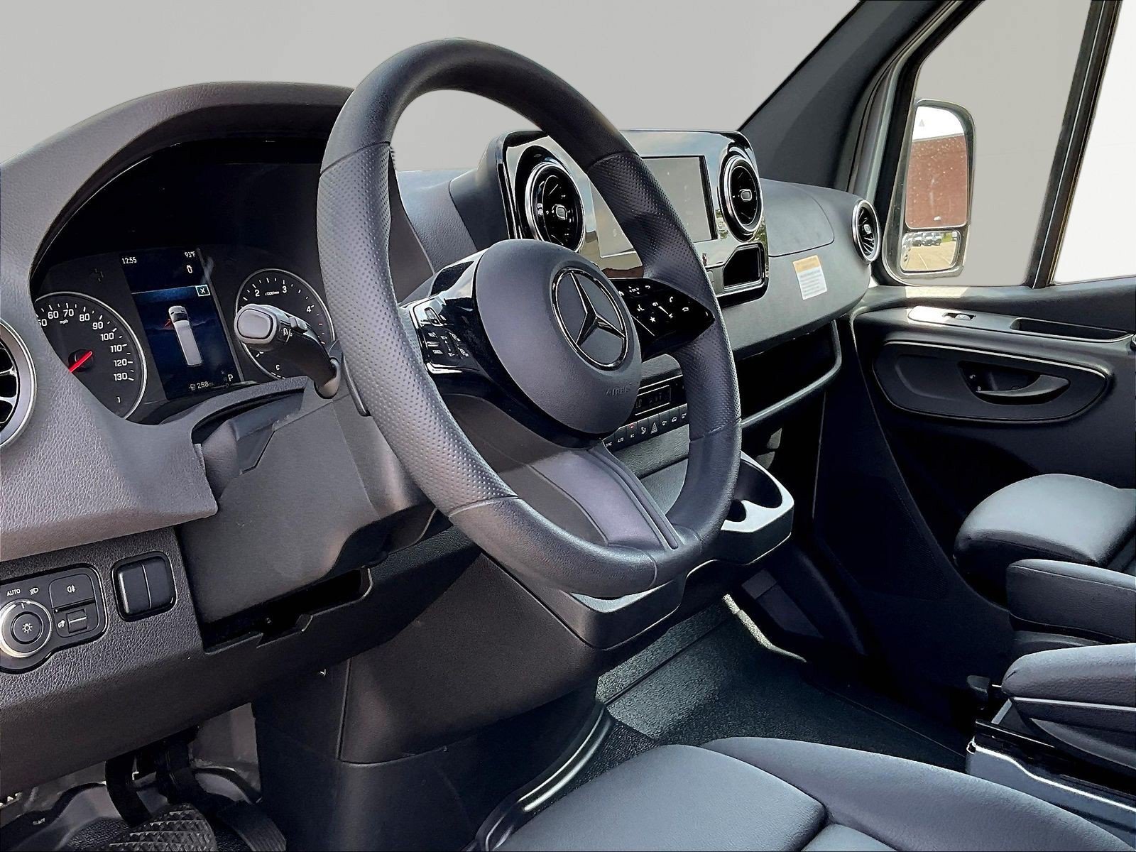 New 2025 Mercedes-Benz Sprinter 2500 image 15
