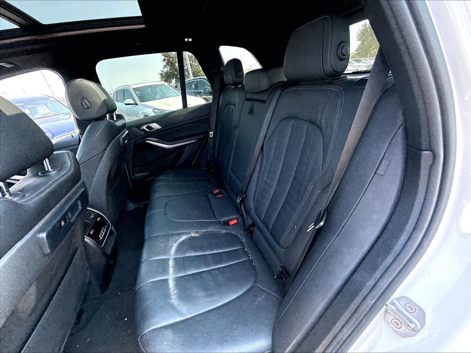 Used 2020 BMW X5 sDrive40i w/ Premium Package RWD image 22