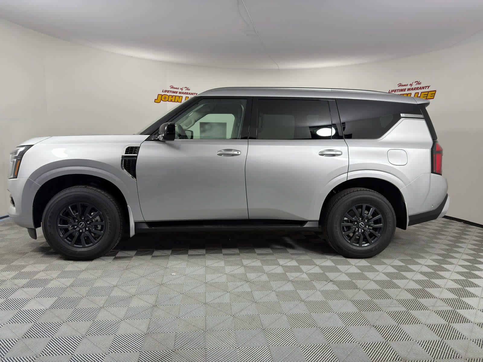 New 2026 Nissan Armada SV image 2