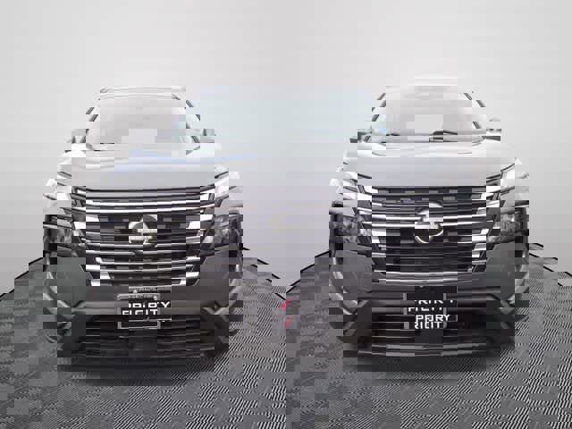 Used 2024 Nissan Rogue SV image 5