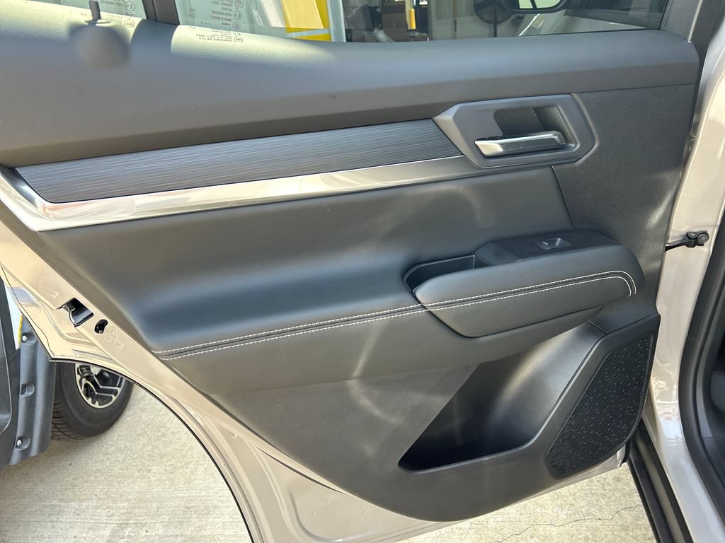 New 2026 GMC Terrain Elevation w/ Black Edition FWD image 33