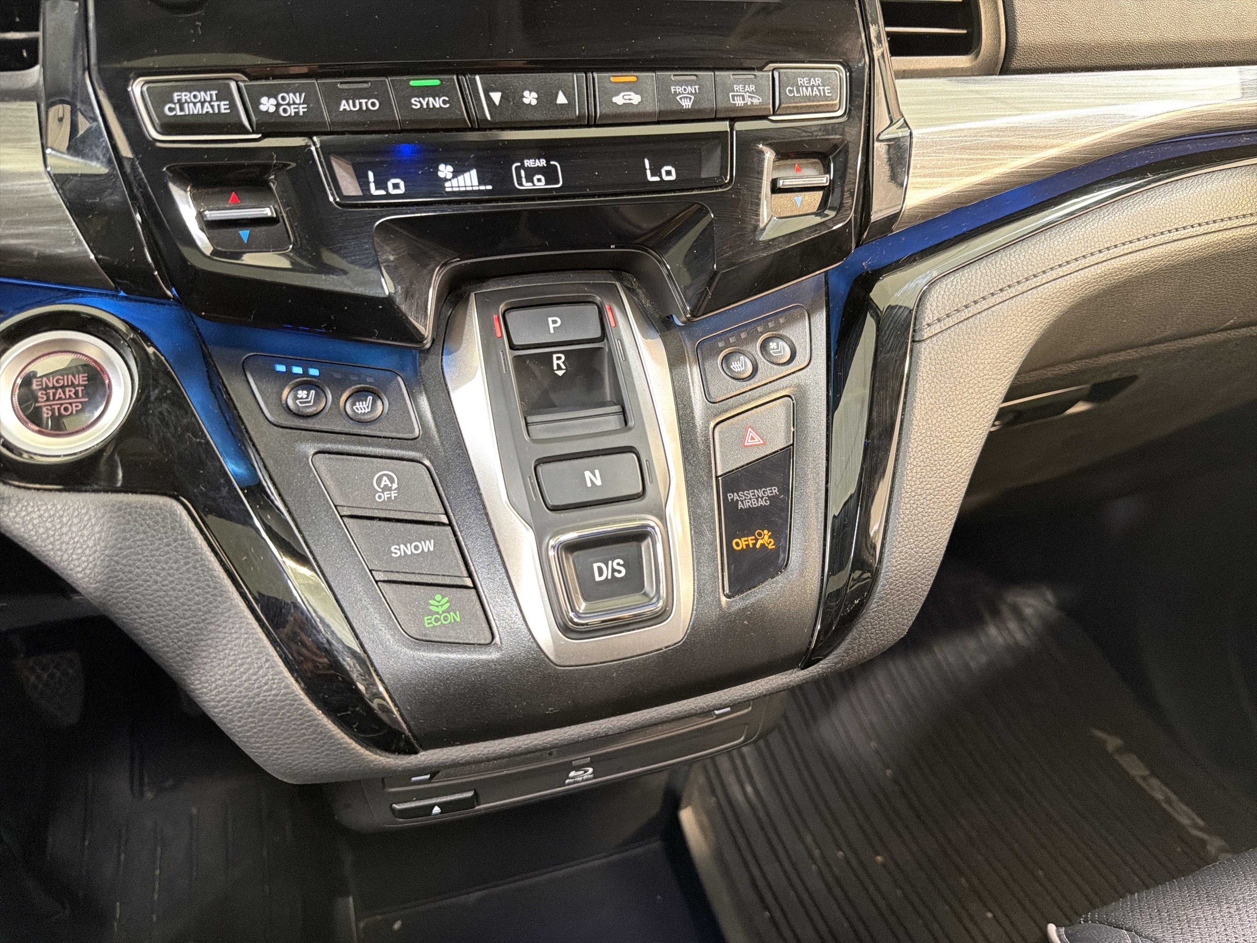 Used 2023 Honda Odyssey Elite image 21