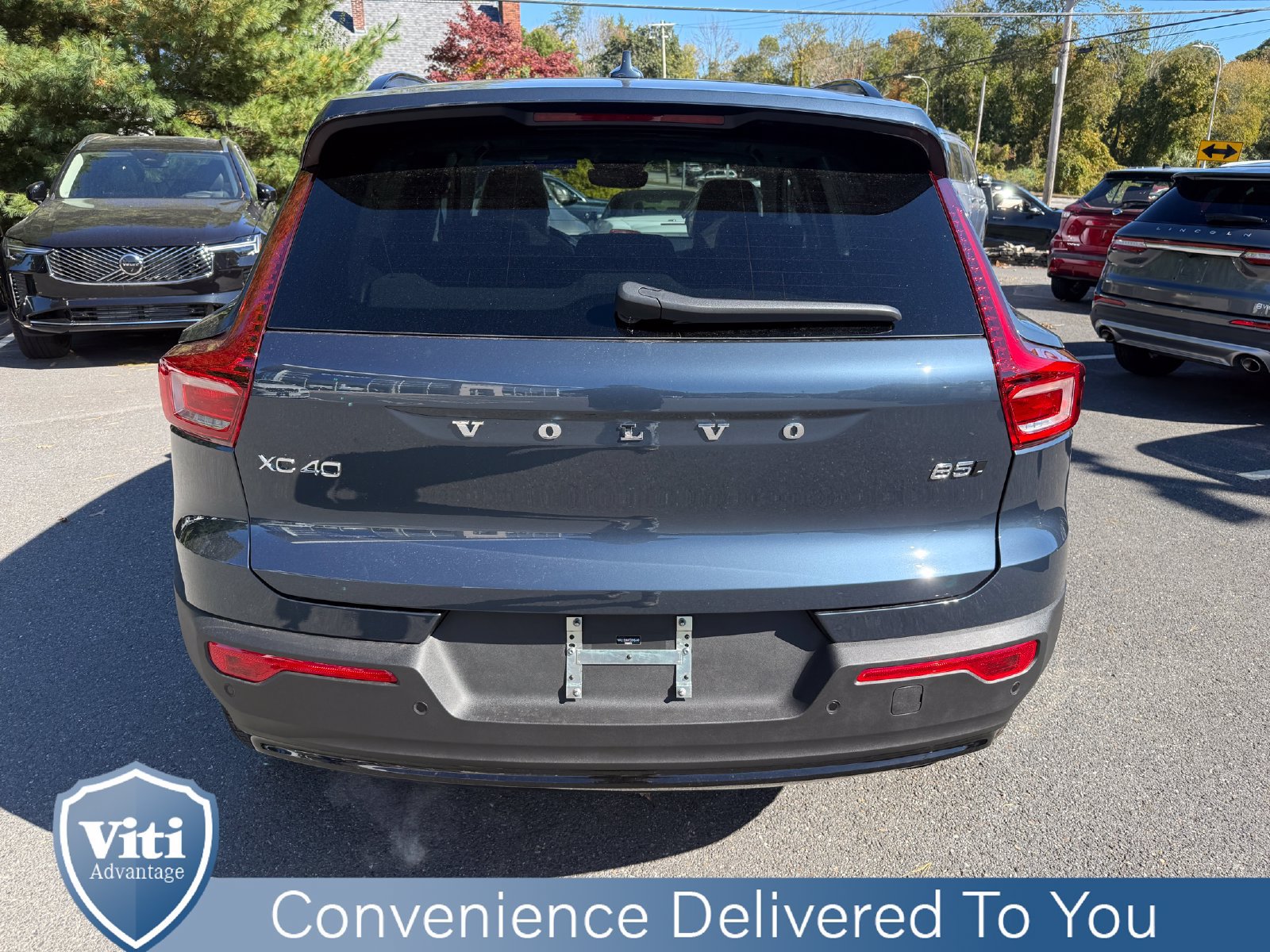 New 2026 Volvo XC40 B5 Ultra w/ Protection Package Premier AWD/4WD image 7