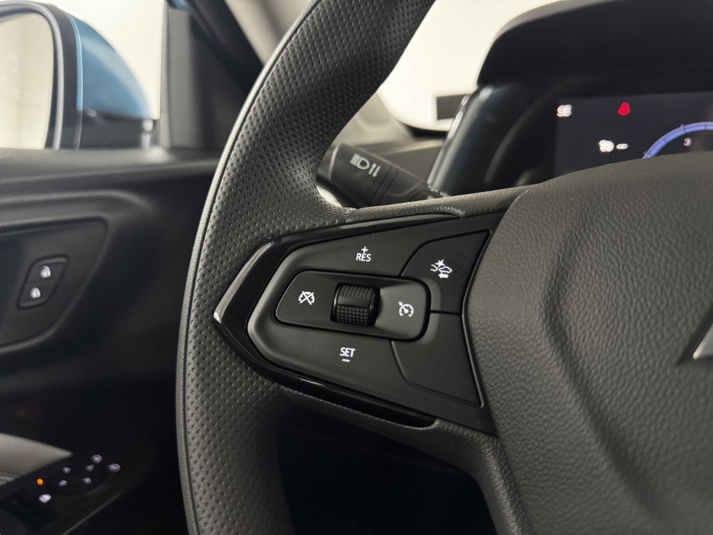 New 2026 Chevrolet Trax LT image 45