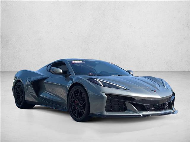 Used 2024 Chevrolet Corvette Z06 w/ Stealth Interior Trim Package RWD image 3