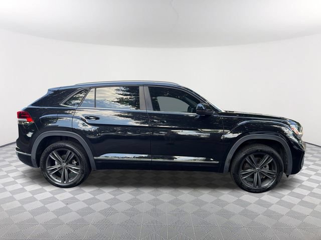 Used 2021 Volkswagen Atlas Cross Sport SE w/ Panoramic Sunroof Package FWD image 4