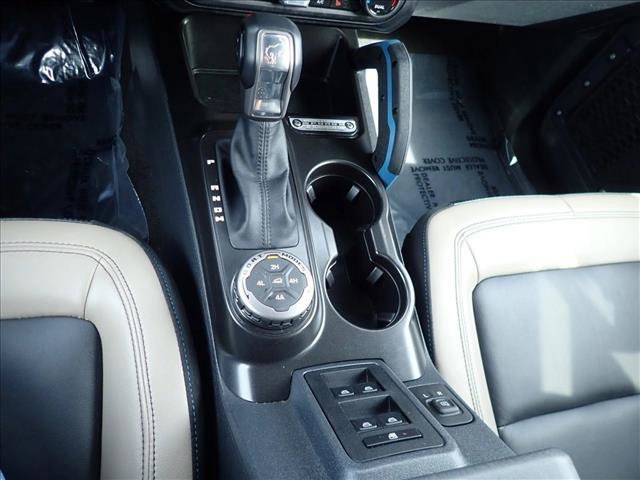Used 2023 Ford Bronco Wildtrak image 19