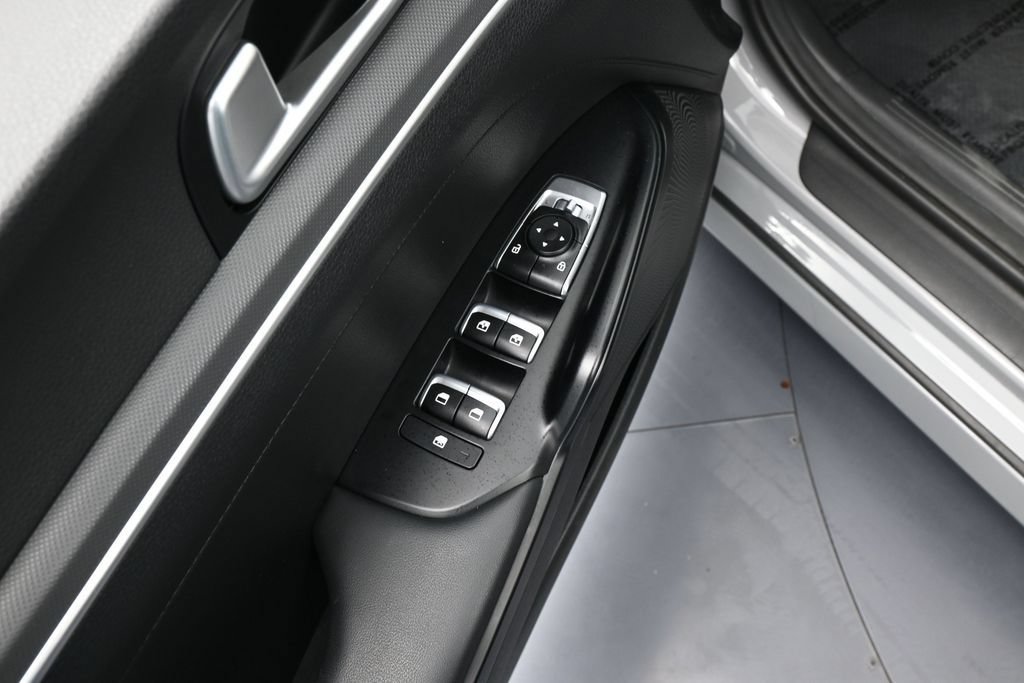 Used 2022 Kia K5 GT-Line FWD image 13