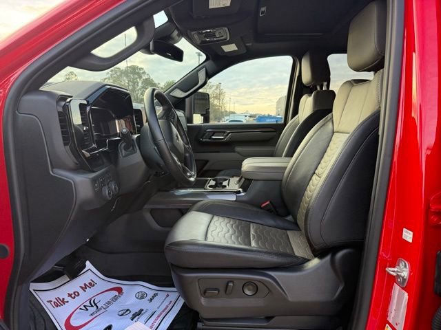 Certified 2025 Chevrolet Silverado 2500 ZR2 image 8