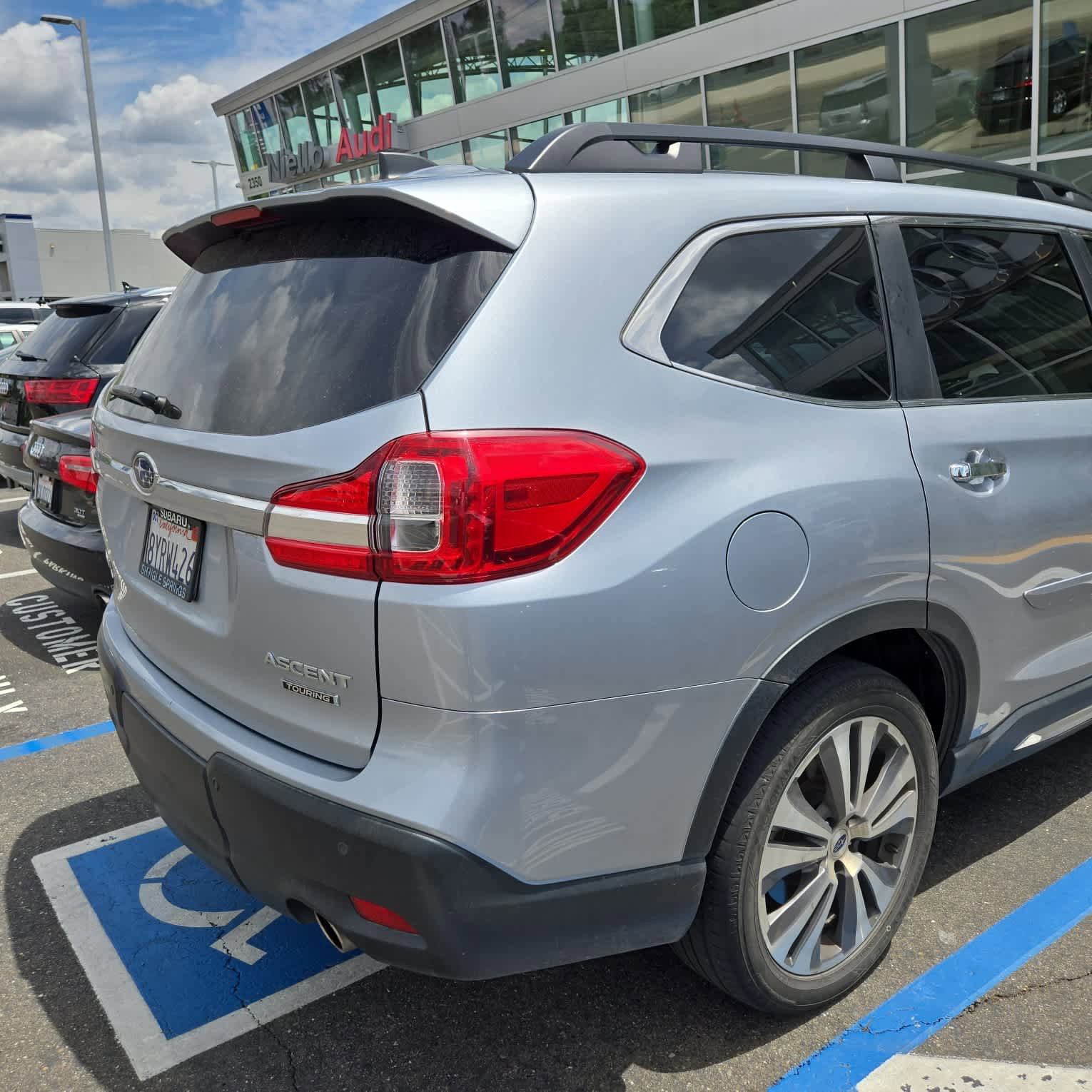 Used 2021 Subaru Ascent Touring AWD/4WD image 5