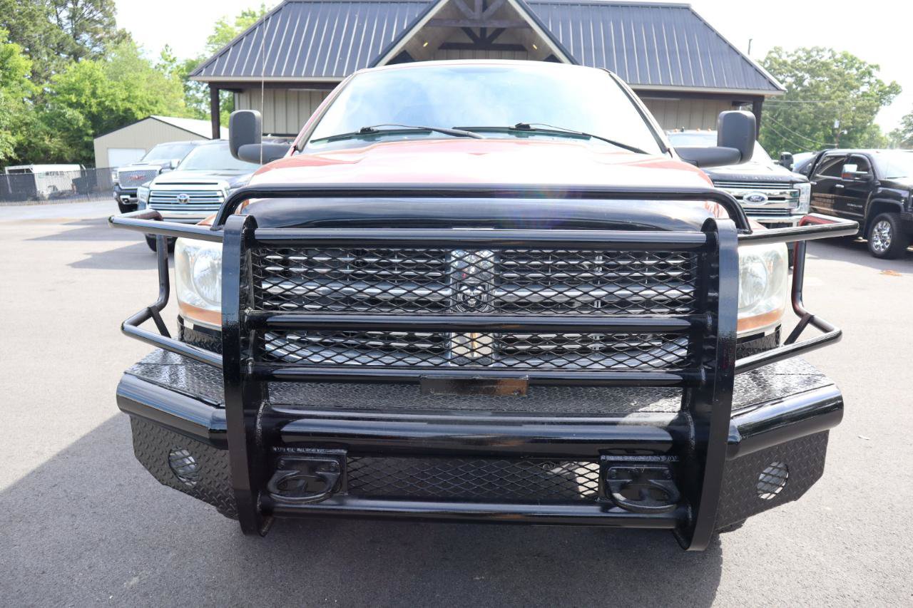 Used 2006 Dodge Ram 2500 Truck Laramie AWD/4WD image 2